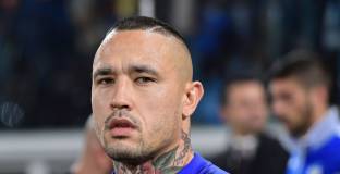  Де Роси иска Найнголан 