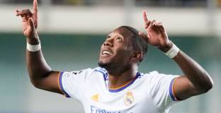 Алаба повтори постижение на Роберто Карлош