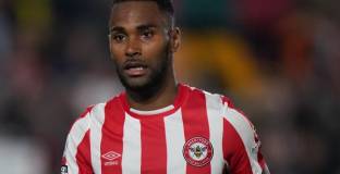  Фен получи забрана да посещава стадиони след обиди към Тоуни