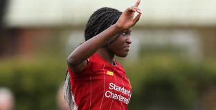 Футболистка: Хората нищо не знаят за женския футбол