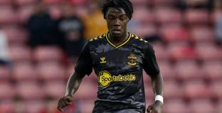  Ман Юнайтед може да купи Лавия през зимата