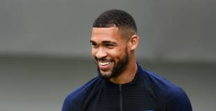 Челси предложил Лофтъс - Чийк на Уест Хем 