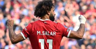 Саудитската лига не затваря вратата за Салах