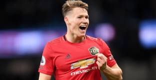 Невил: Тен Хаг подтиква Мактоминей да напусне 