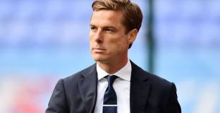   Брюж уволни Скот Паркър