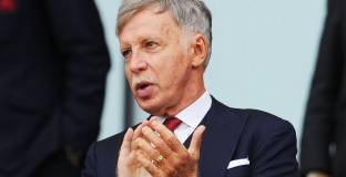 Крьонке става едноличен собственик на Арсенал 