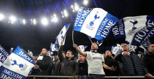 Тотнъм наказа 48 свои фенове