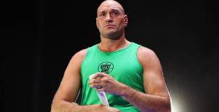 Фюри: Жал ми е за Джошуа