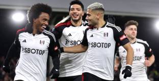 Фулъм - Уувърхемптън 3:2 