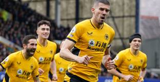 Евертън - Уувърхемптън 0:1 