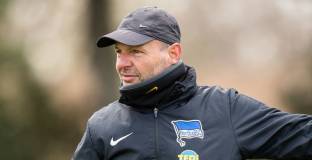 Уволниха треньор за изказване за ЛГБТ-хората