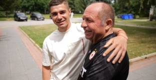 Официално: Станислав Шопов подписа с ЦСКА (видео)