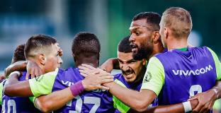 Лудогорец се измъчи в Литва, но ще играе в групите на Лига Европа (видео)