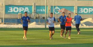 Петима юноши на Левски тренираха с първия отбор (видео)