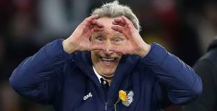 Уорнък: Ливърпул и Сити са на миля пред останалите