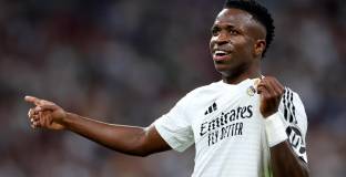 Феновете на Барса скандираха „Винисиус, умри”