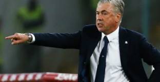 Наполи - Парма 3:0 