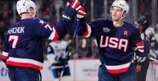САЩ размаза Финландия в Турнира на четирите нации