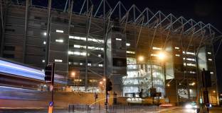 Майк Ашли обяви Нюкасъл за продажба 