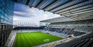 Арсенал няма да обърне Нюкасъл за финал в Купата