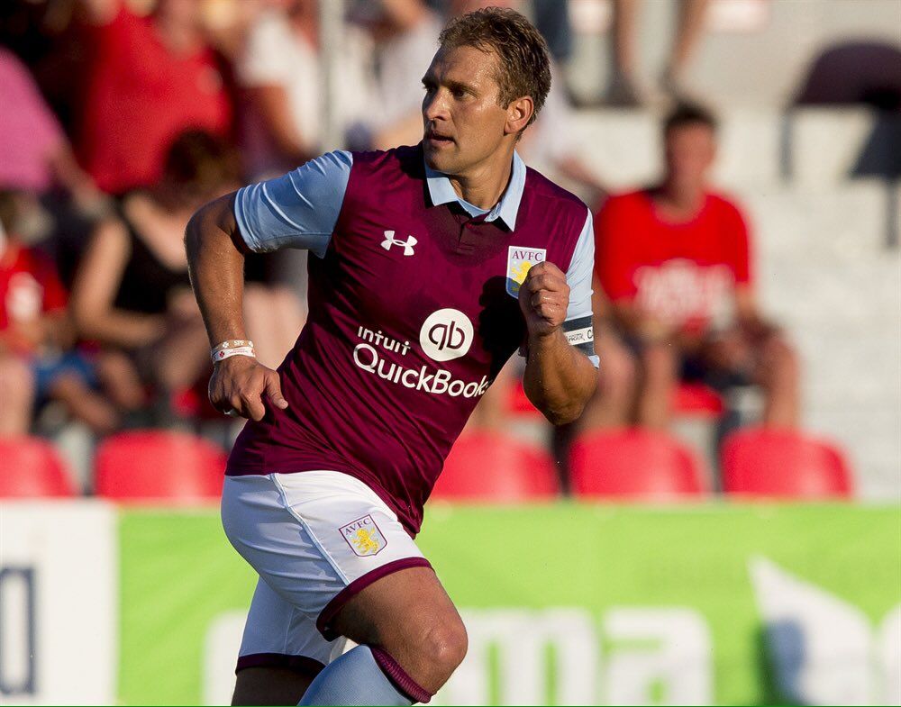 Стилиян се завърна на терена след четиригодишно отсъствие. 