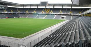 Йънг Бойс ще изненадат и Виляреал