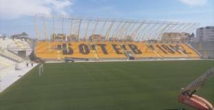 От Ботев Пловдив призоваха феновете да помагат с поставянето на седалки