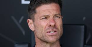 Алонсо поиска двама за замяна на Родриго