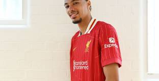 Ливърпул ще глоби Екитике