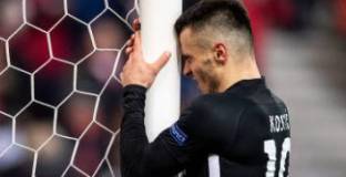 Стандарт Лиеж - Айнтрахт 2:1 