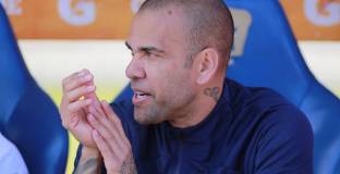 Адвокати: Алвеш не иска да напуска Испания 