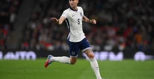 Стоунс: Невероятно е как Тухел подреди всичко за толкова кратко време