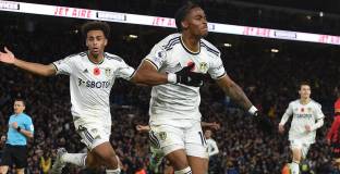 Лийдс - Борнемут 4:3 