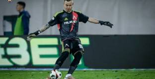 Турски клубове се интересуват от Светльо Вуцов