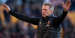 Стюърт Пиърс бе приет по спешност в болница