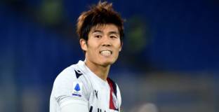 Аталанта преговаря за японец