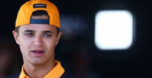 Норис: Събрах боклука на пистата, това не бива да се случва 