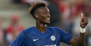 Ейбрахам разказа кой е най-добрият нападател в света 