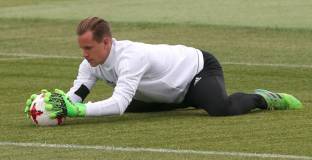 Тер Щеген: Ще се опитаме да спечелим всички трофеи 