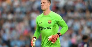  Тер Щеген се съгласи на операция на гърба 