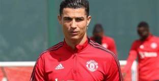   Челси е лидер в борбата за Роналдо