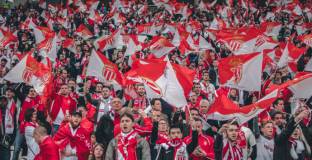 Монако връща билетите на феновете