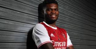 Парти: Целта пред Арсенал е спечелване на титлата 