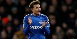 Деле Али смени номера си в Евертън