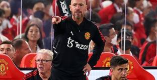 Тен Хаг извадил играч от групата с Вила за закъснение