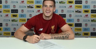 Кент подписа дългосрочен договор