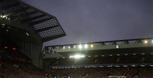 Виляреал се цели в трето чудо - Ливърпул