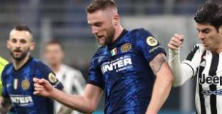 Челси предложил замяна на Шкринияр с Лукаку