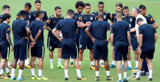 Националите на Бразилия ще получат по 1 милион за титла 