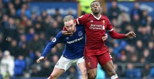 Евертън задържа Ливърпул (видео)